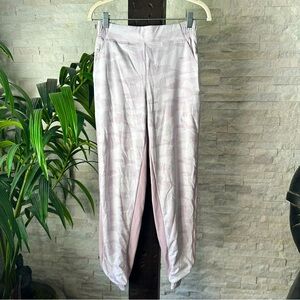 ATHLETA Pastel Purple Lavender Lilac Brooklyn Lined Joggers Size 0 New with Tags